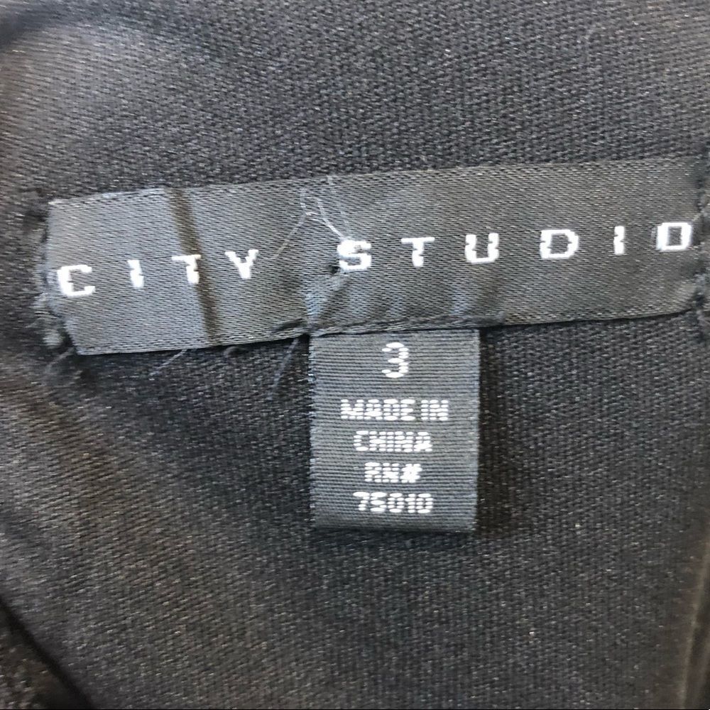 City Studio shimmering lace black dress with pearl and rhinestone strap, size 3 - Picture 9 of 11